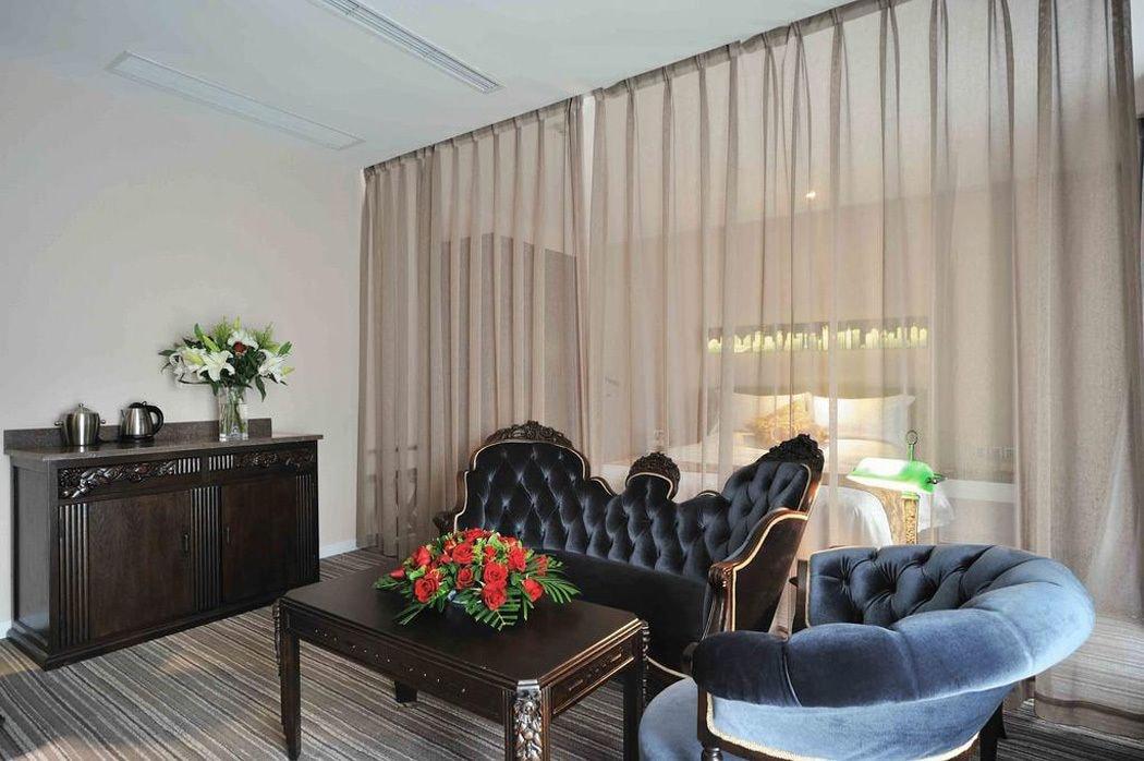 Kingtown Riverside Hotel Plaza Shanghai Exterior photo